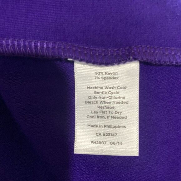 Talbots Top Womens Small Petite Purple Round Neck Seamless Stretch Blouse Ladies - Picture 6 of 7